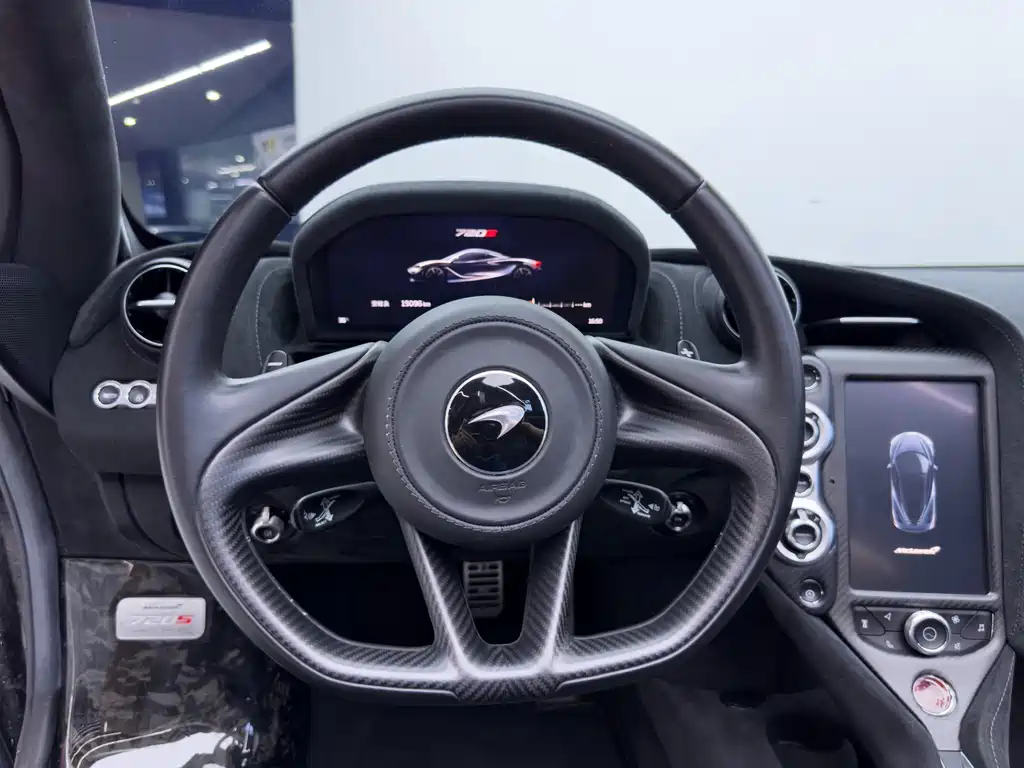 McLaren 720S — миниатюра 25