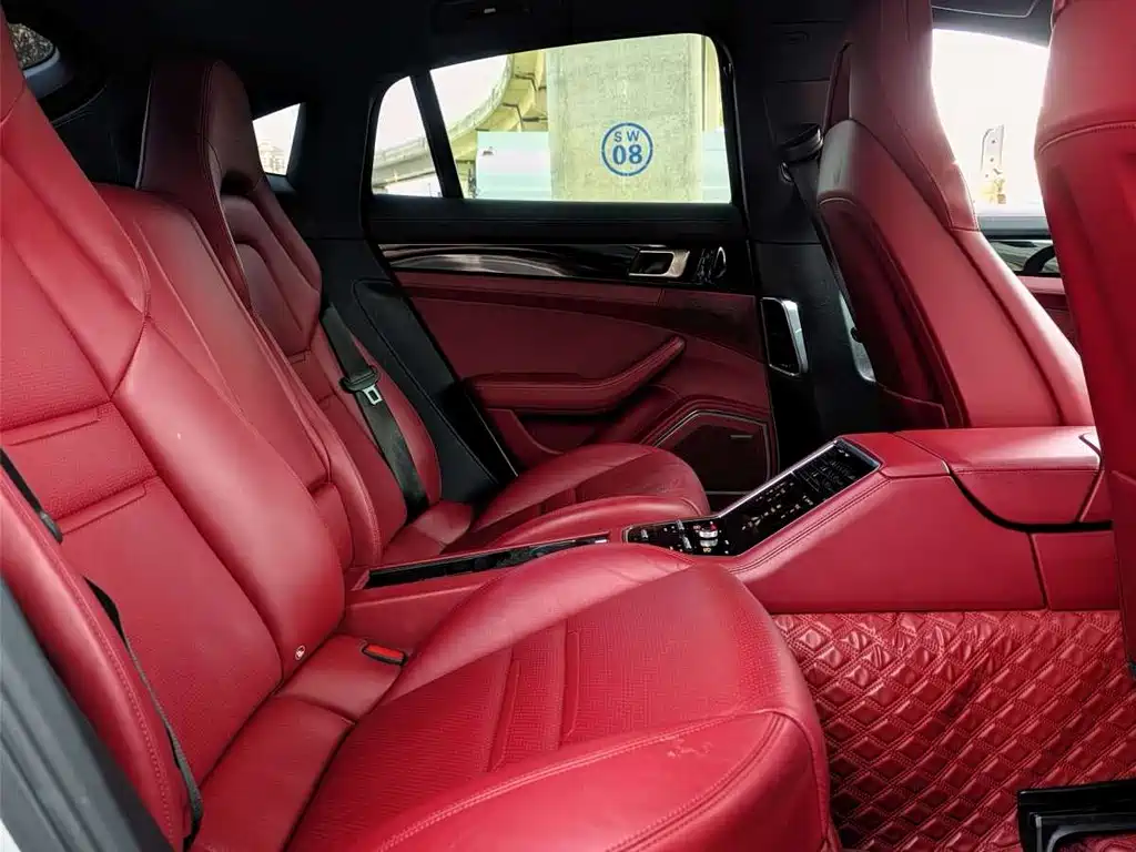 Porsche Panamera — миниатюра 9