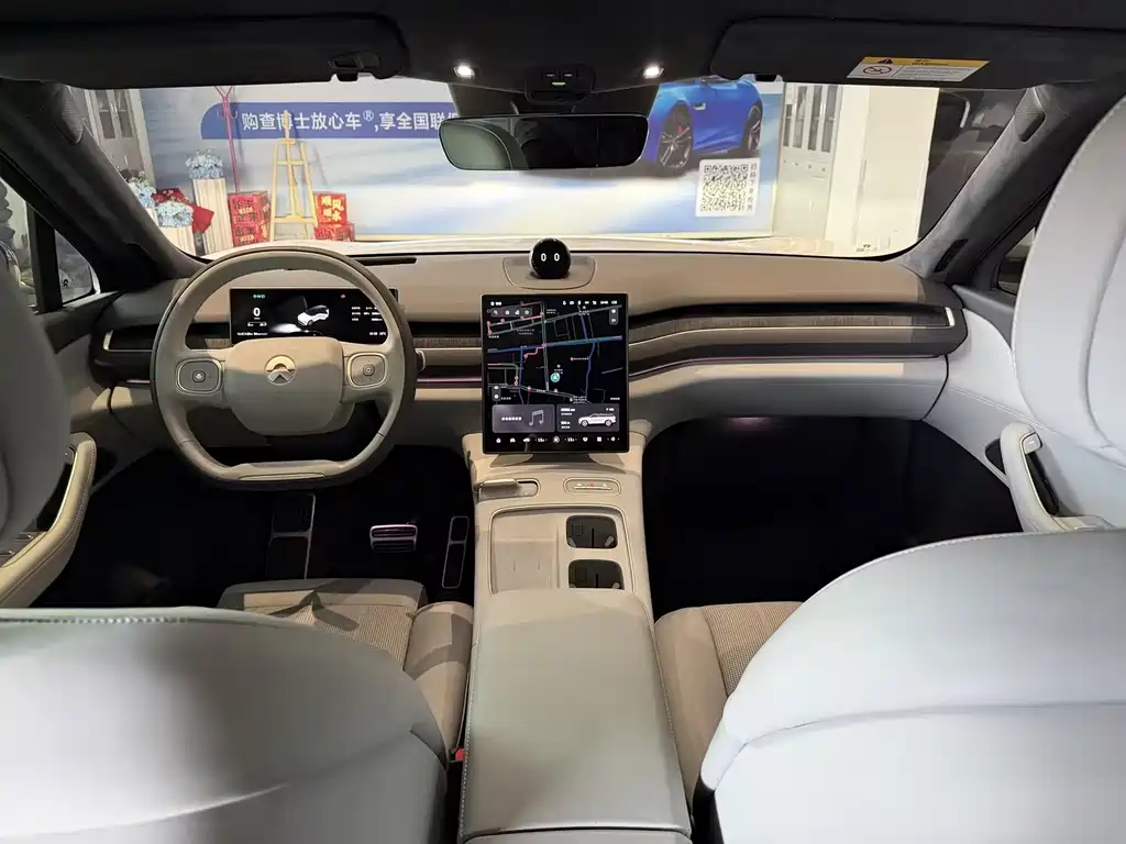 NIO ES8 — миниатюра 5