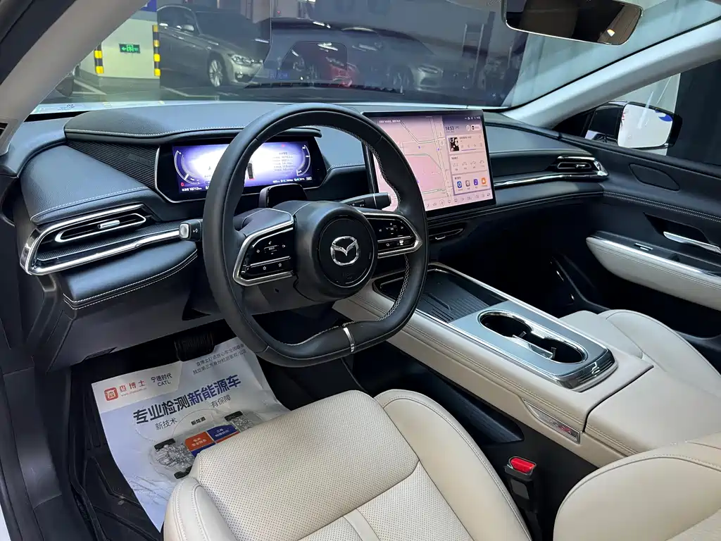 Mazda EZ-6 — миниатюра 9