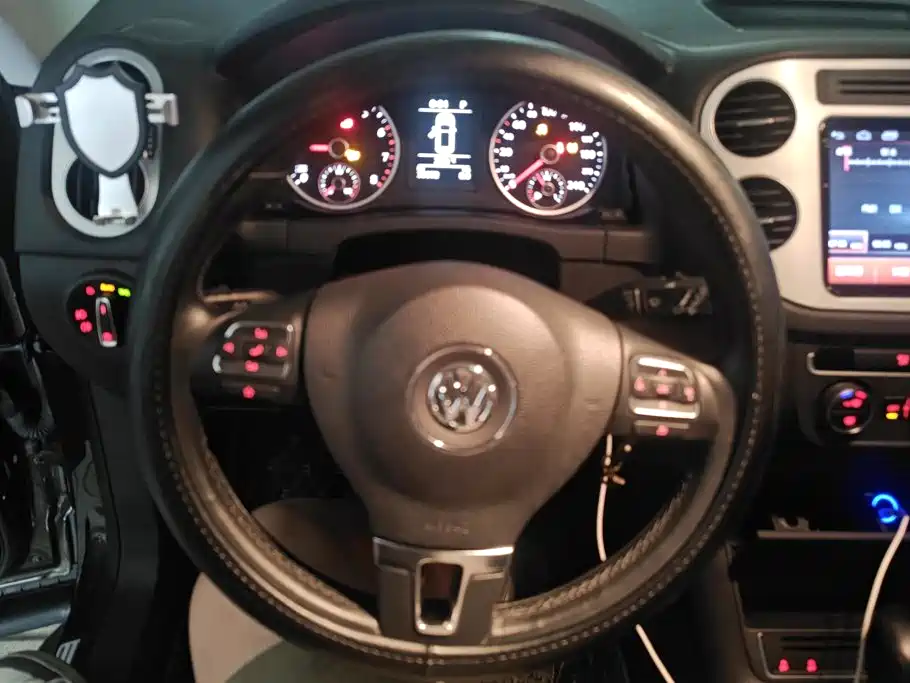Volkswagen Tiguan — миниатюра 15