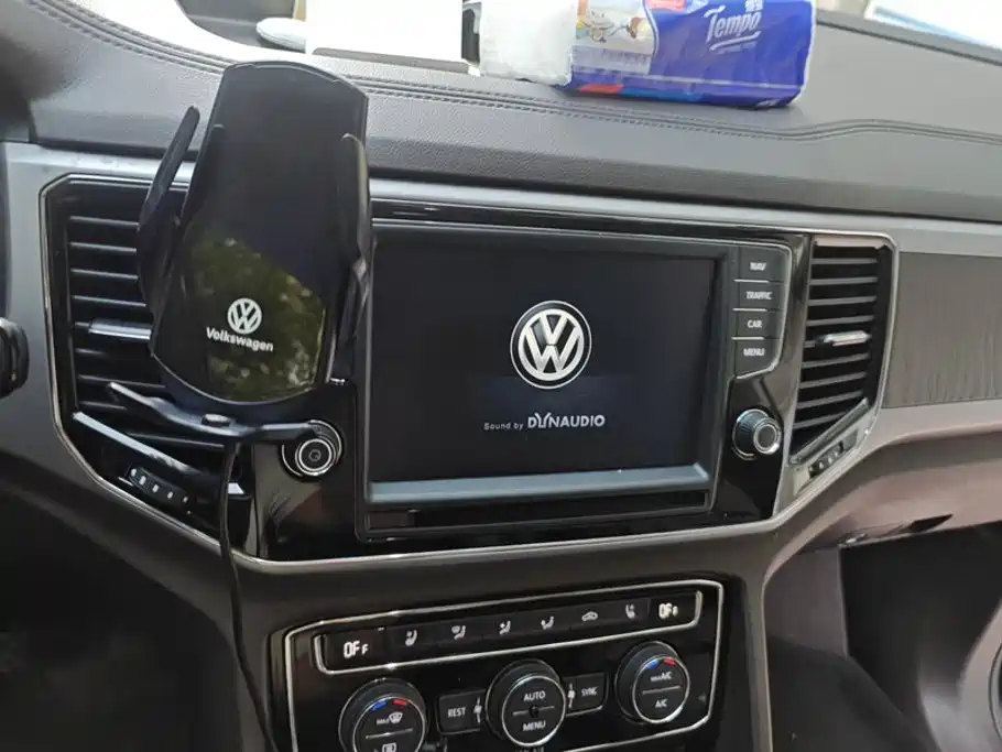 Volkswagen Teramont — миниатюра 12