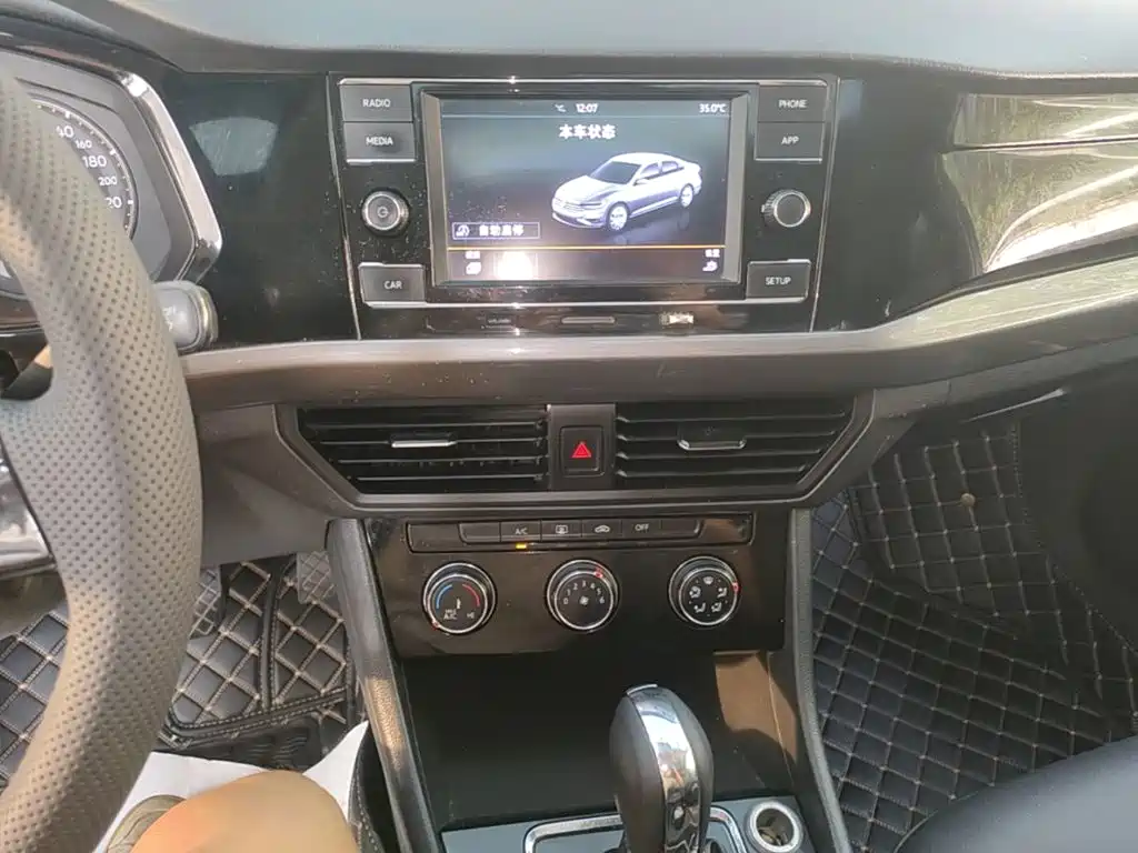 Volkswagen Bora — миниатюра 13