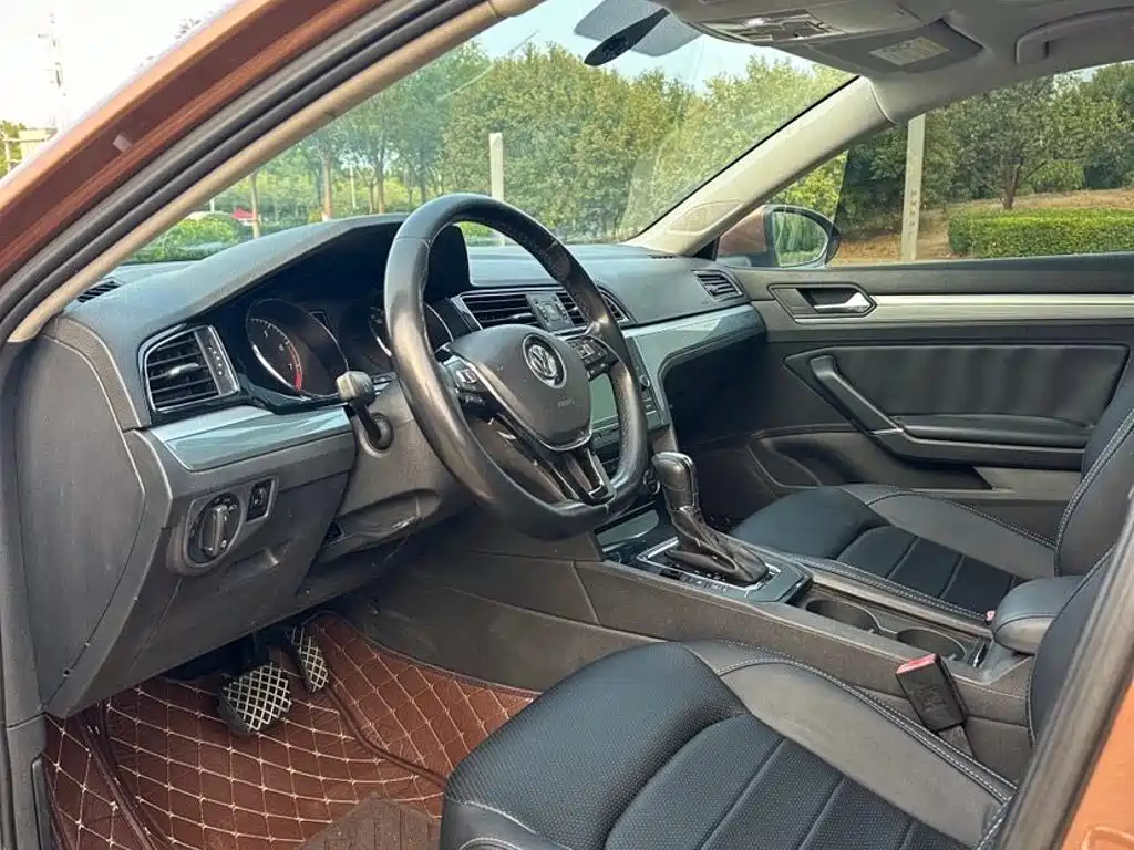 Volkswagen Lamando — миниатюра 8