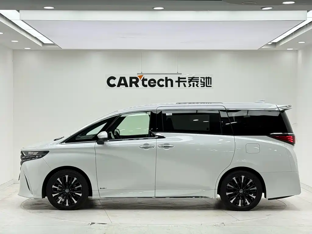 Toyota Alphard 2024 2.5L Premium