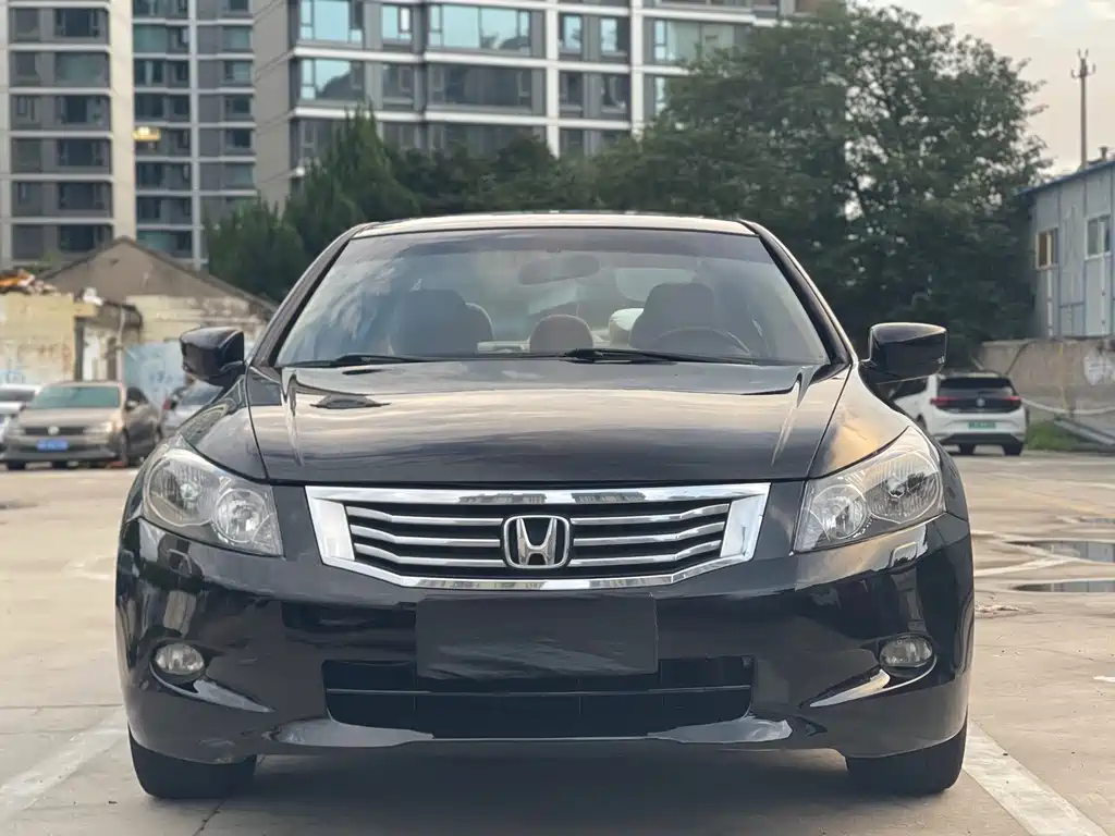Honda Accord — миниатюра 2