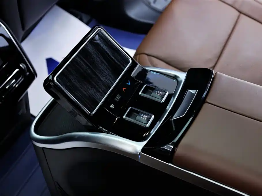Lincoln Aviator — фотографии объявления, Фото 33