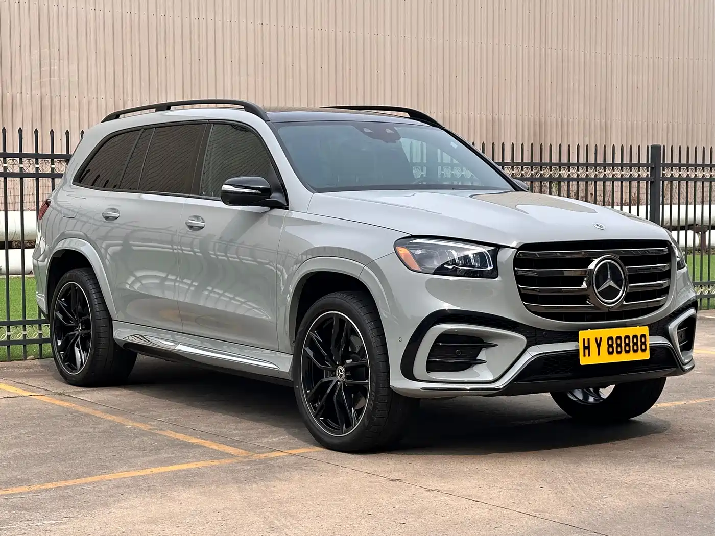 Mercedes-Benz GLS