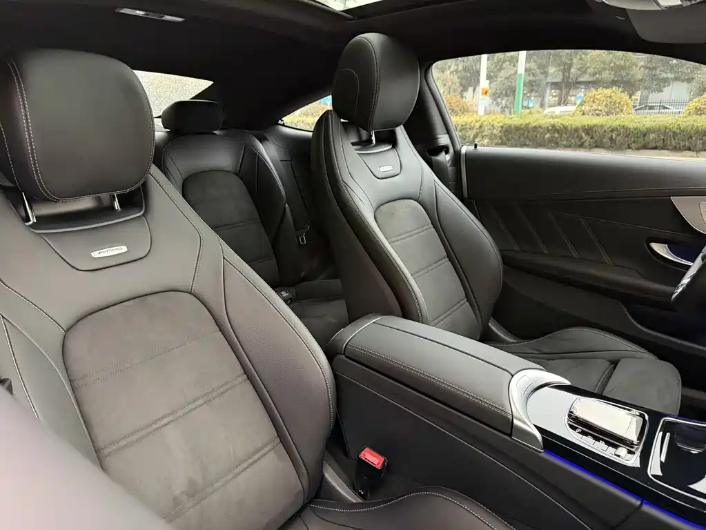 MERCEDES-BENZ C CLASS AMG