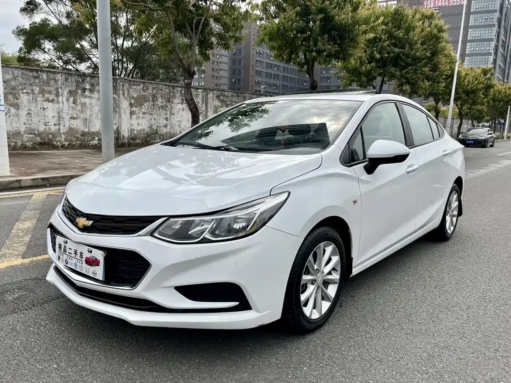 Купить Chevrolet Cruze