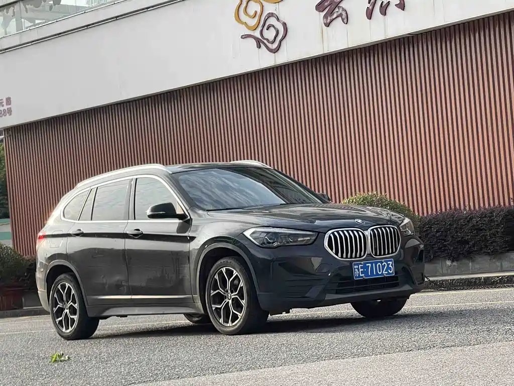 BMW X1 — миниатюра 22