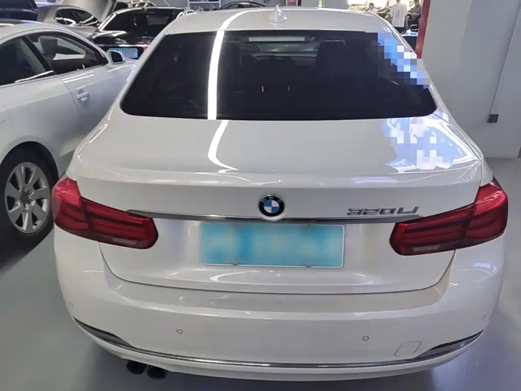 BMW 3 Series — миниатюра 6