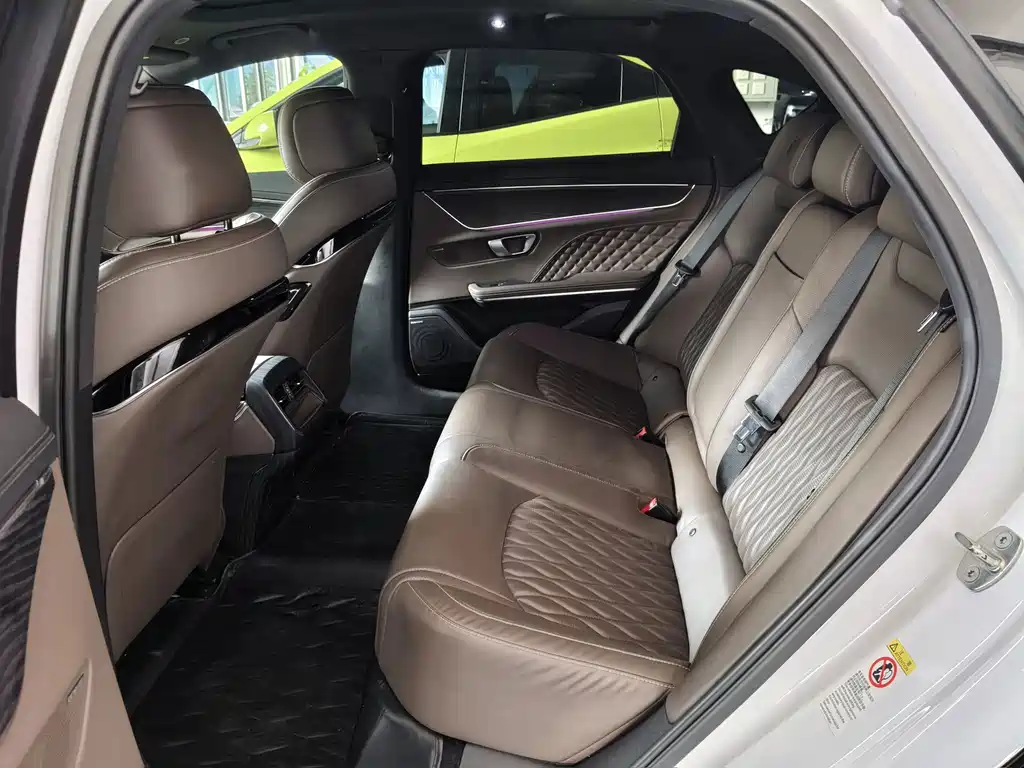 BYD Han — миниатюра 9