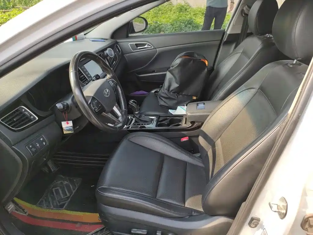 Hyundai Mistra — миниатюра 12