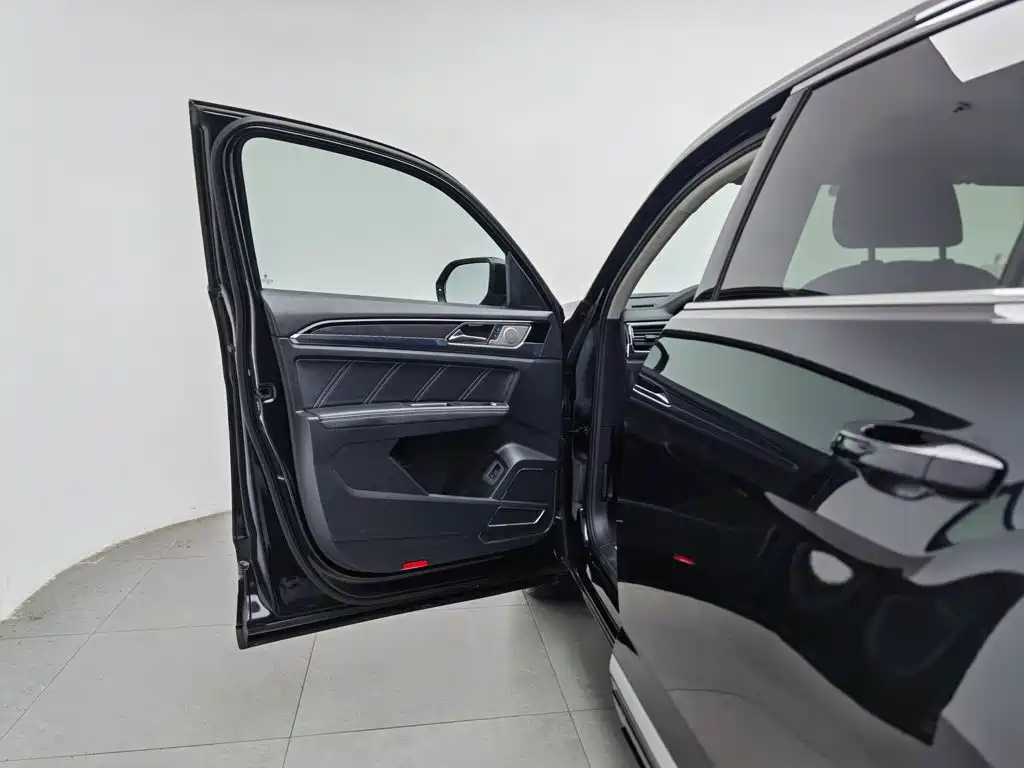 Volkswagen Teramont — миниатюра 8