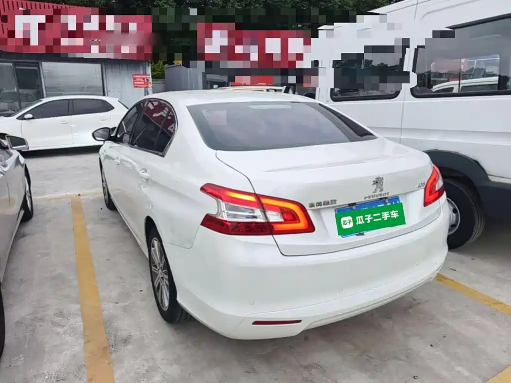Peugeot 408 — миниатюра 5