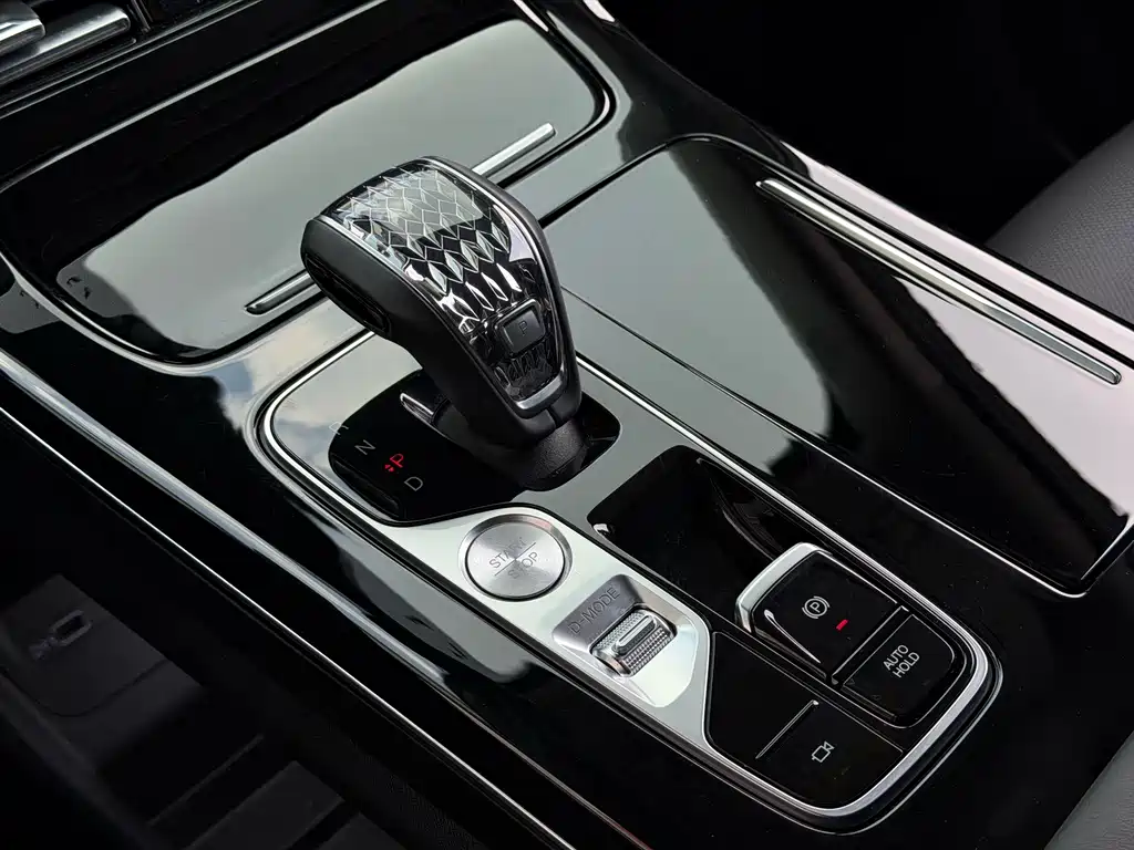 GAC Motor Trumpchi M8 — миниатюра 11