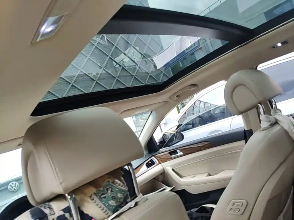 Hyundai Sonata — миниатюра 9