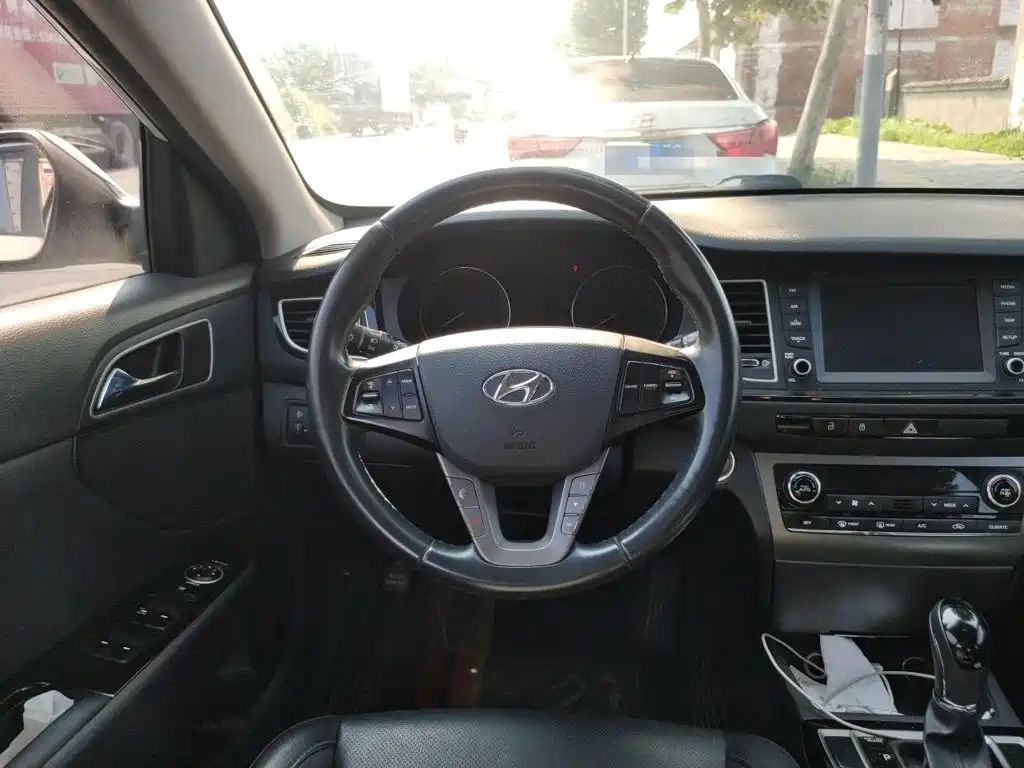 Hyundai Mistra — миниатюра 7