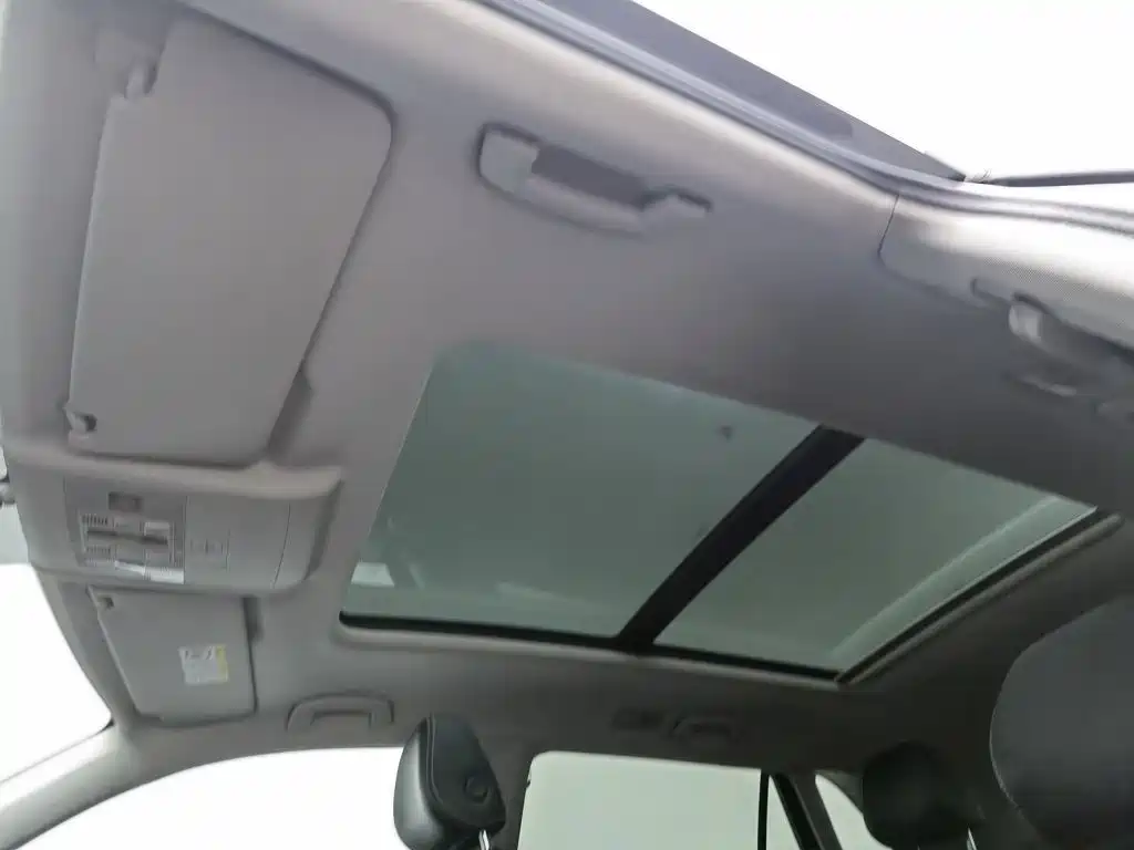 Volkswagen Teramont — миниатюра 14