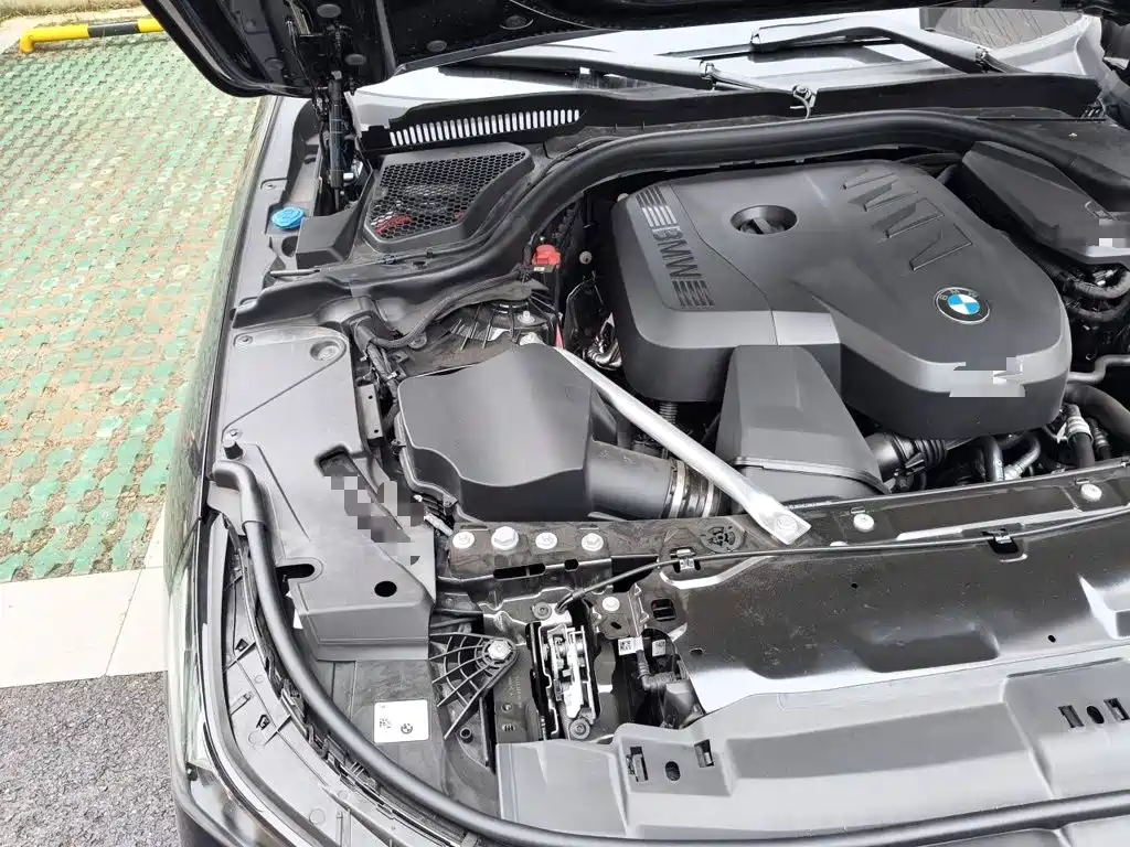 BMW 5 Series — миниатюра 19