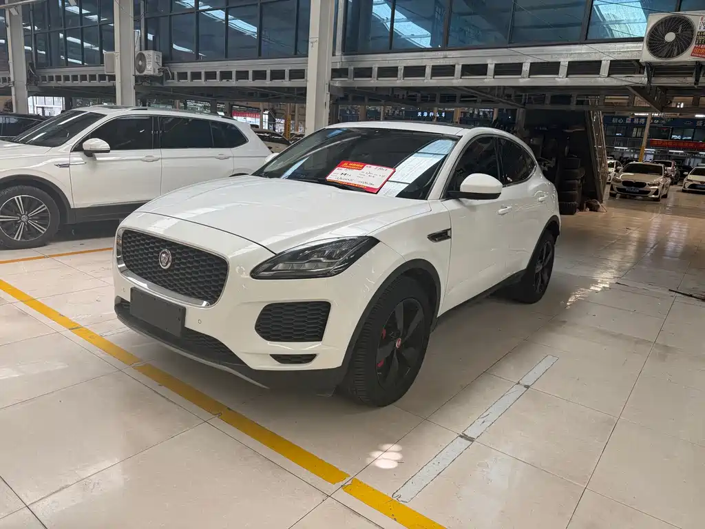 Jaguar E-PACE