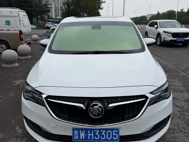 2019 Buick GL6