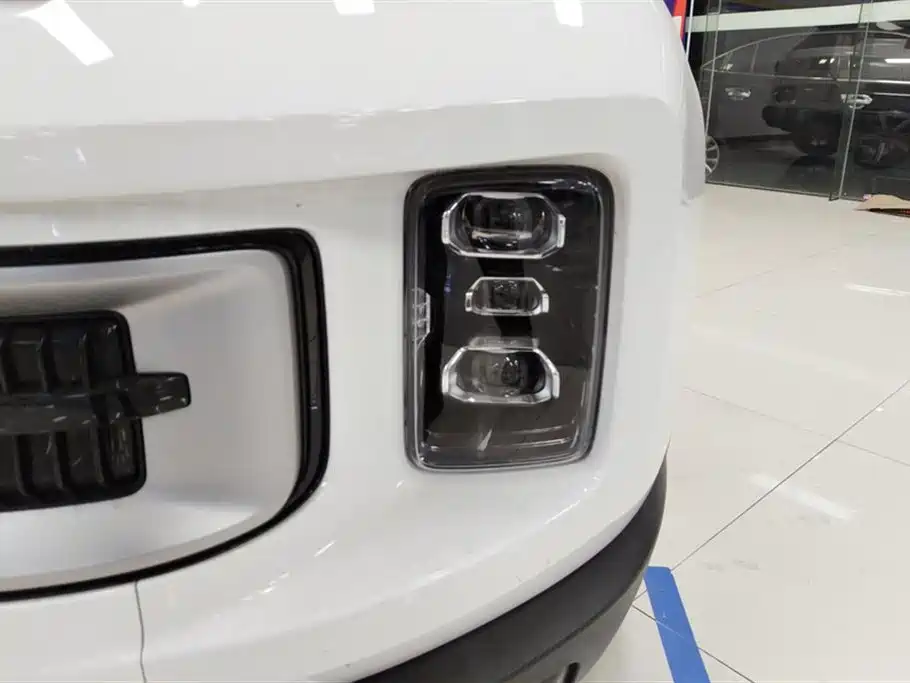 GEELY AUTOMOBILE GEELY ICON