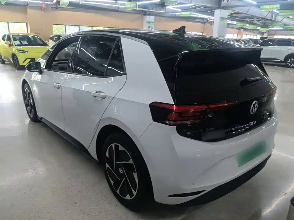 Volkswagen ID.3 — миниатюра 5