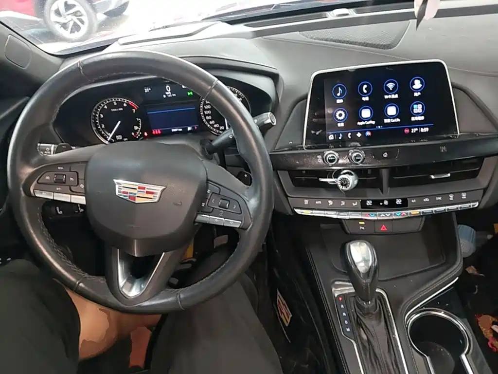 Cadillac CT4 — миниатюра 10