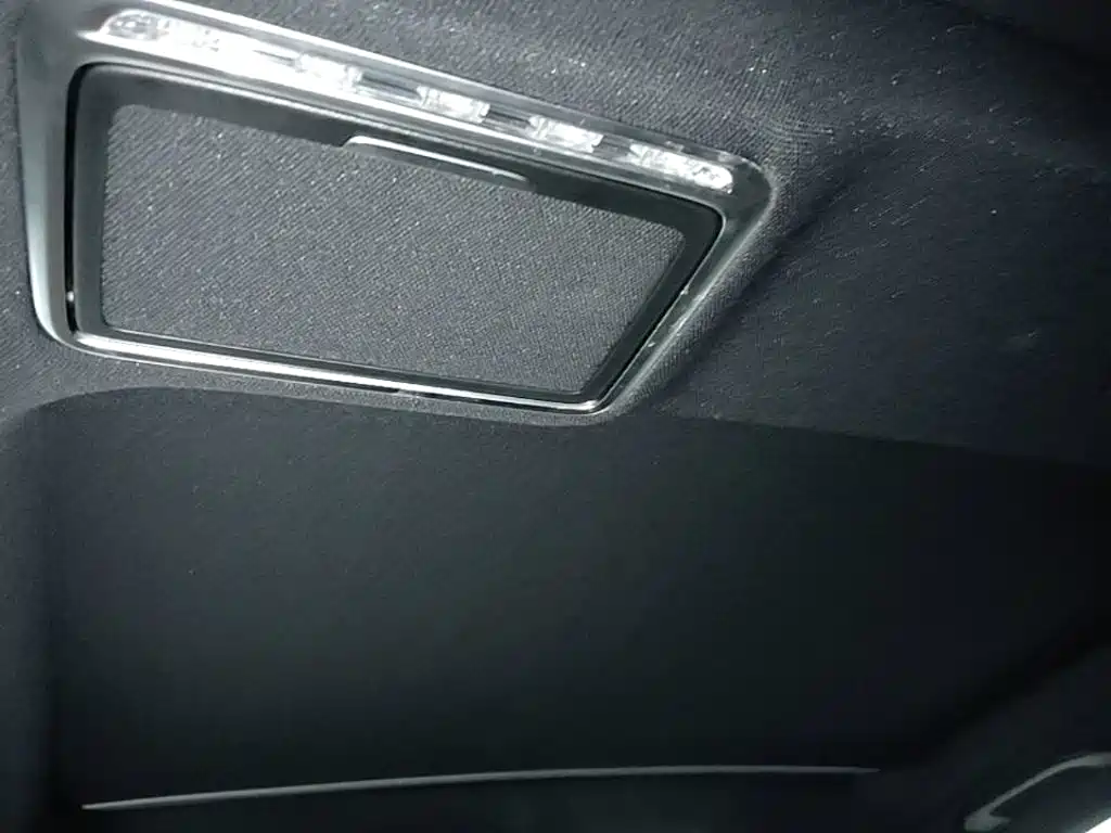 Mercedes-Benz S-Class — миниатюра 18