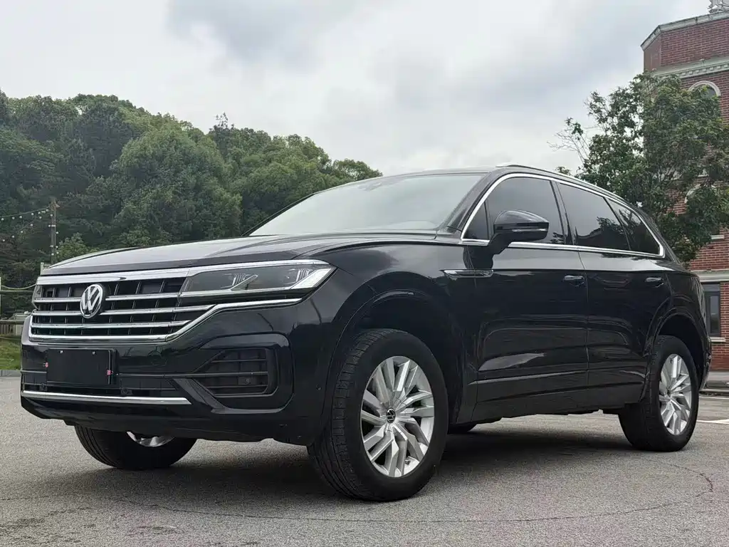 Volkswagen Touareg 2021 2.0TSI Sharp Fashion Edition