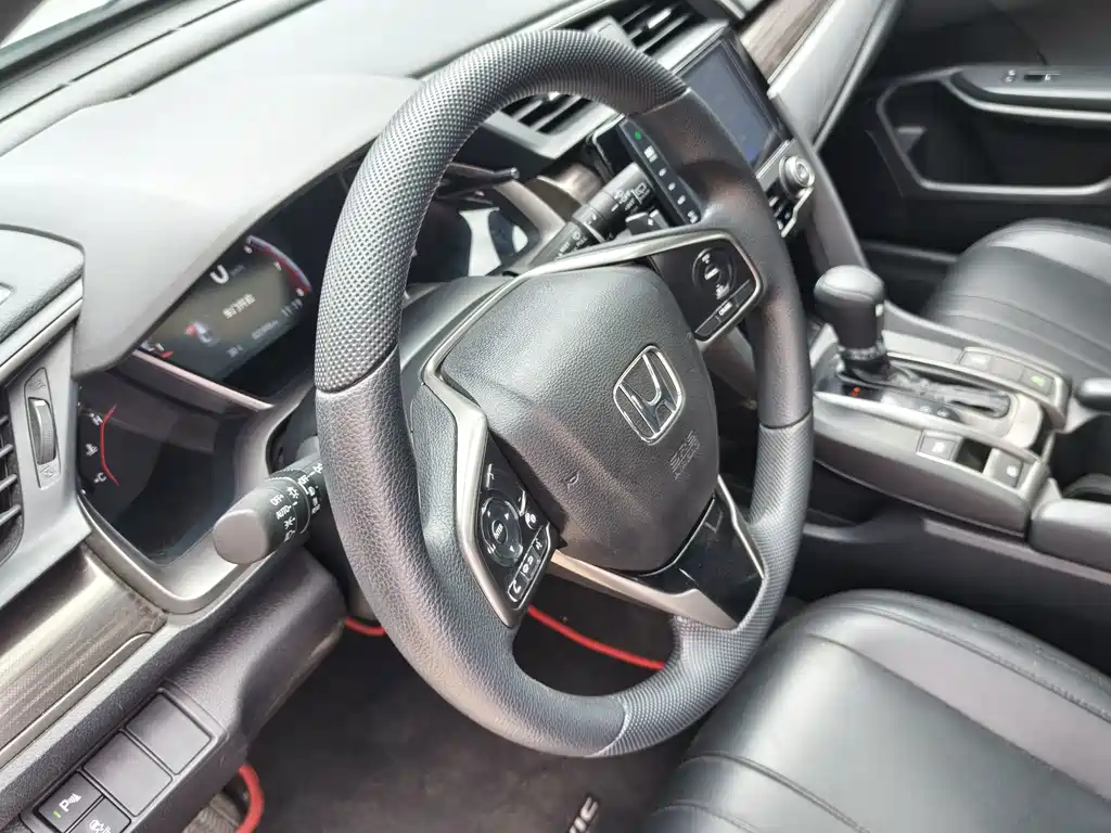 Honda Civic — миниатюра 15