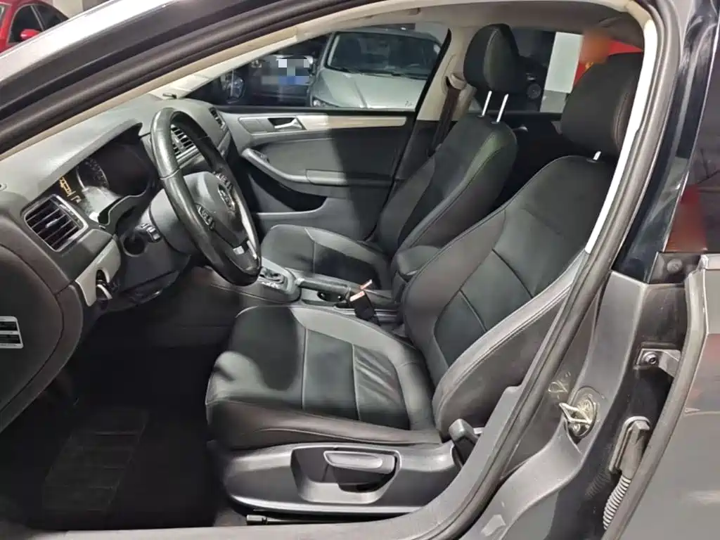 Volkswagen Sagitar — миниатюра 15