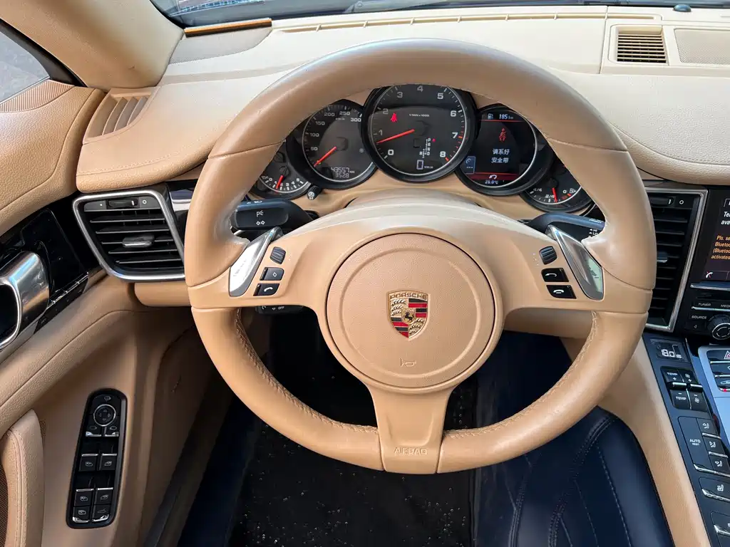 Porsche Panamera — миниатюра 6