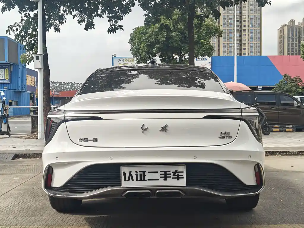Hongqi Hongqi H6 — миниатюра 13