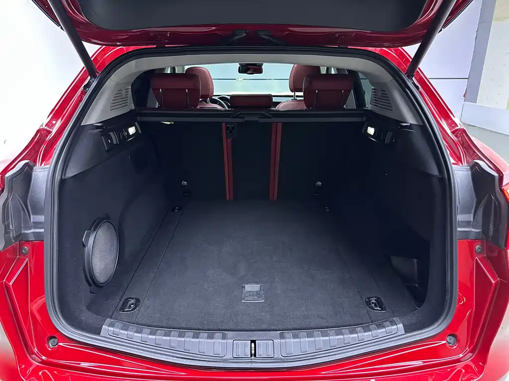 Alfa Romeo Stelvio — миниатюра 15