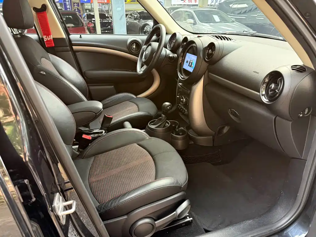 Mini Countryman 2014 1.6L COOPER Fun