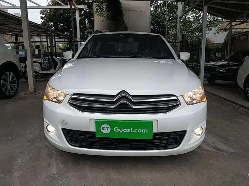Citroen Elysee — миниатюра 3