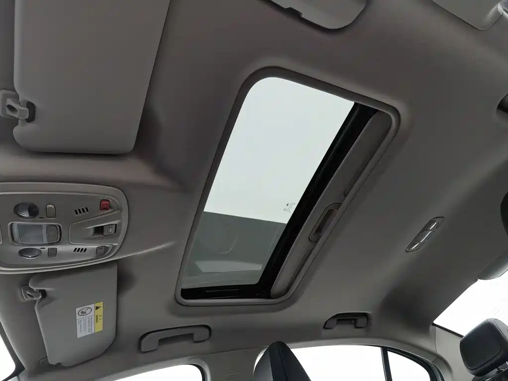 Peugeot 408 — миниатюра 14