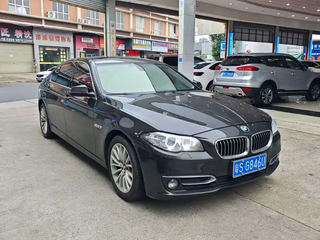 BMW 5 Series 5 2014 525Li Luxury