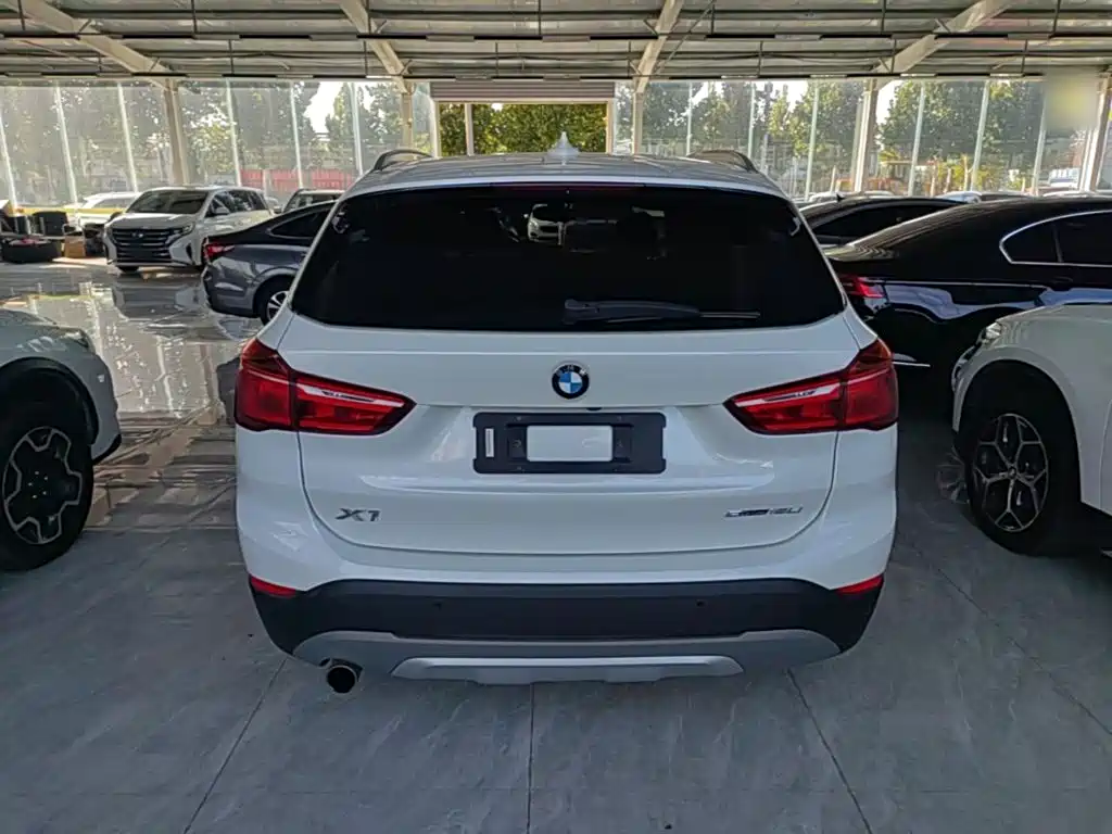 BMW X1 — миниатюра 6