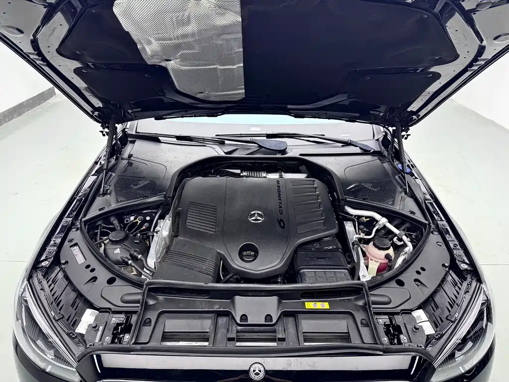 Mercedes-Benz S-Class — миниатюра 9