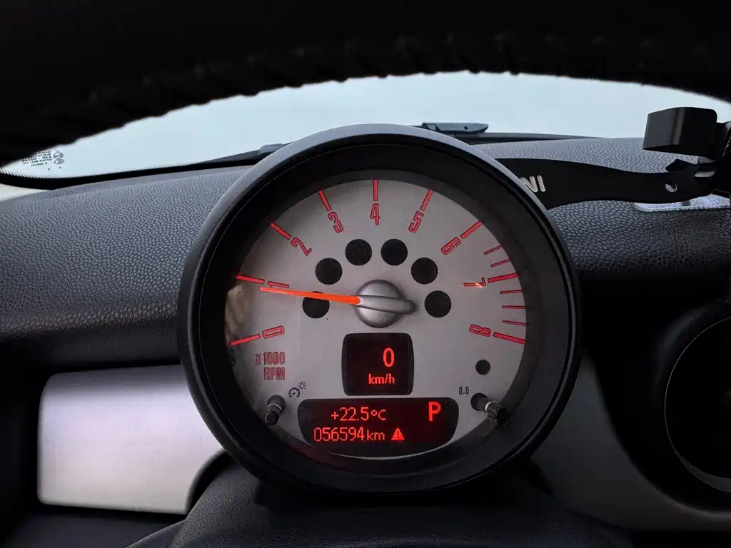 MINI Mini Clubman — миниатюра 8