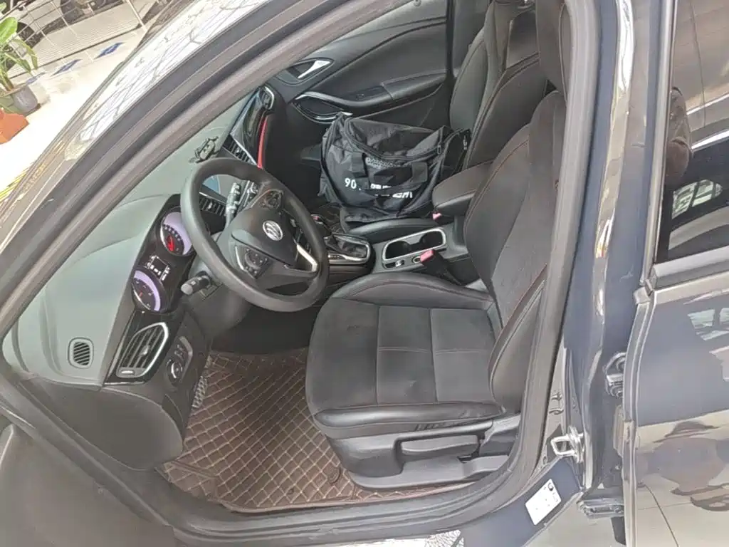 Buick Verano — миниатюра 15