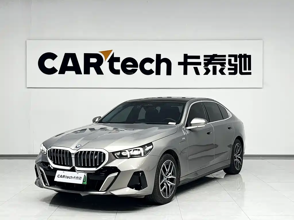 BMW i5 2024