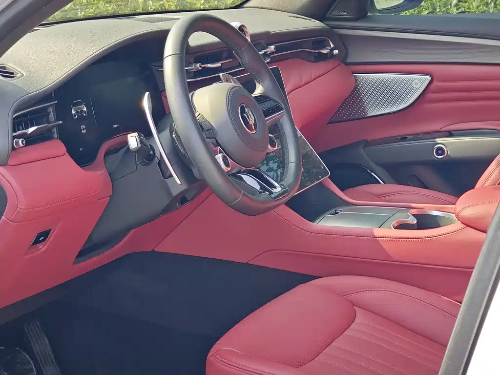 Maserati Grecale — миниатюра 11
