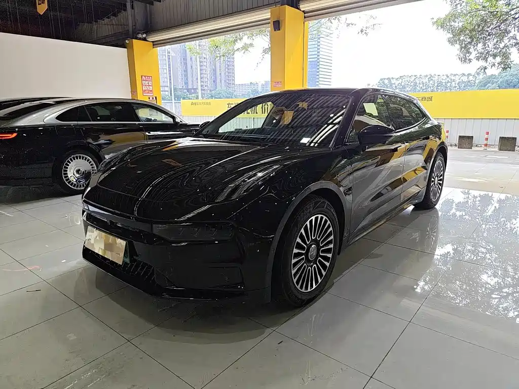 Zeekr 001