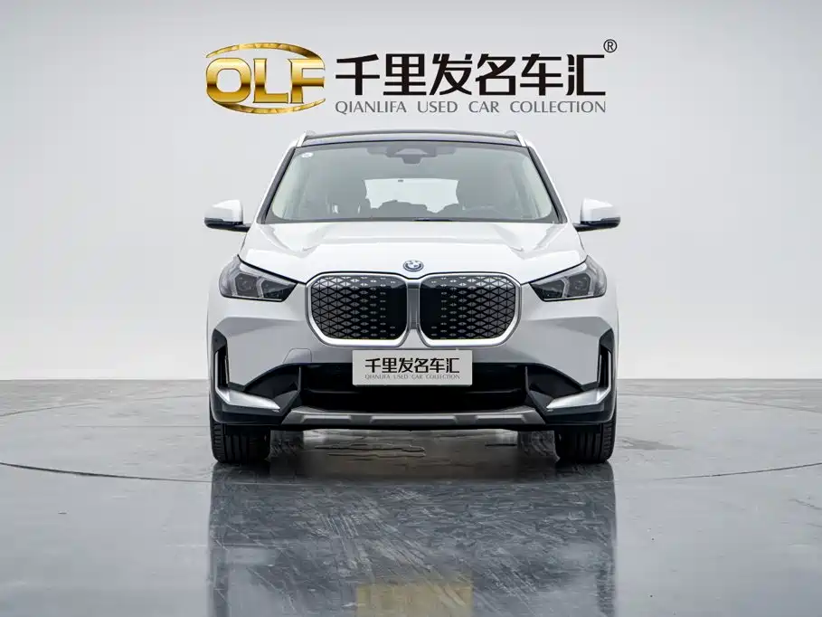 BMW iX1 — миниатюра 6