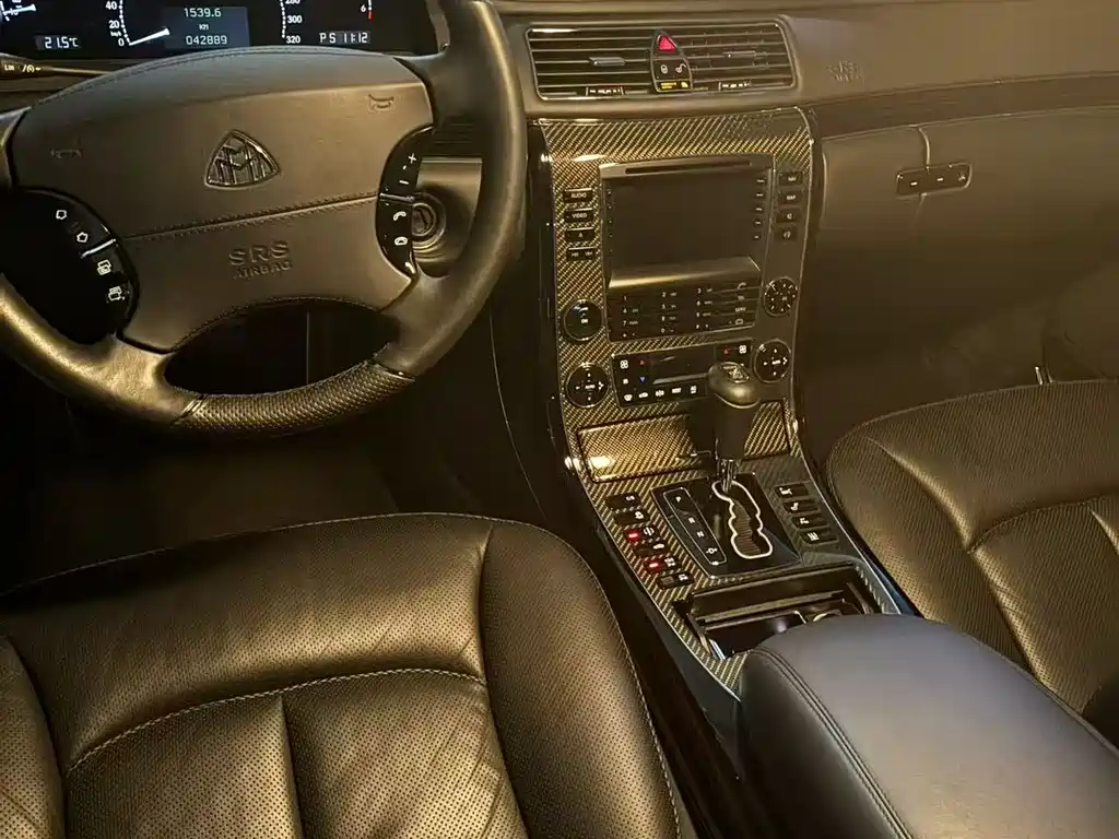 Mercedes-Benz Maybach 2011 6.0T 57 S
